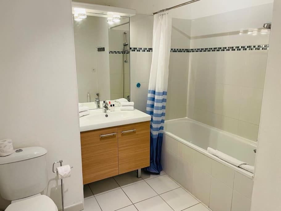 Majestic Apartment Besancon Ngoại thất bức ảnh